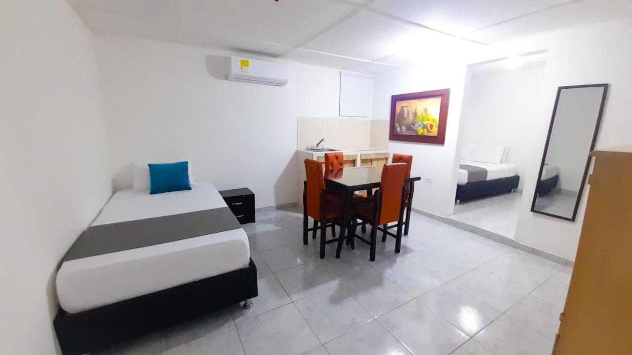 Hotel Poblado Suite バランキージャ エクステリア 写真