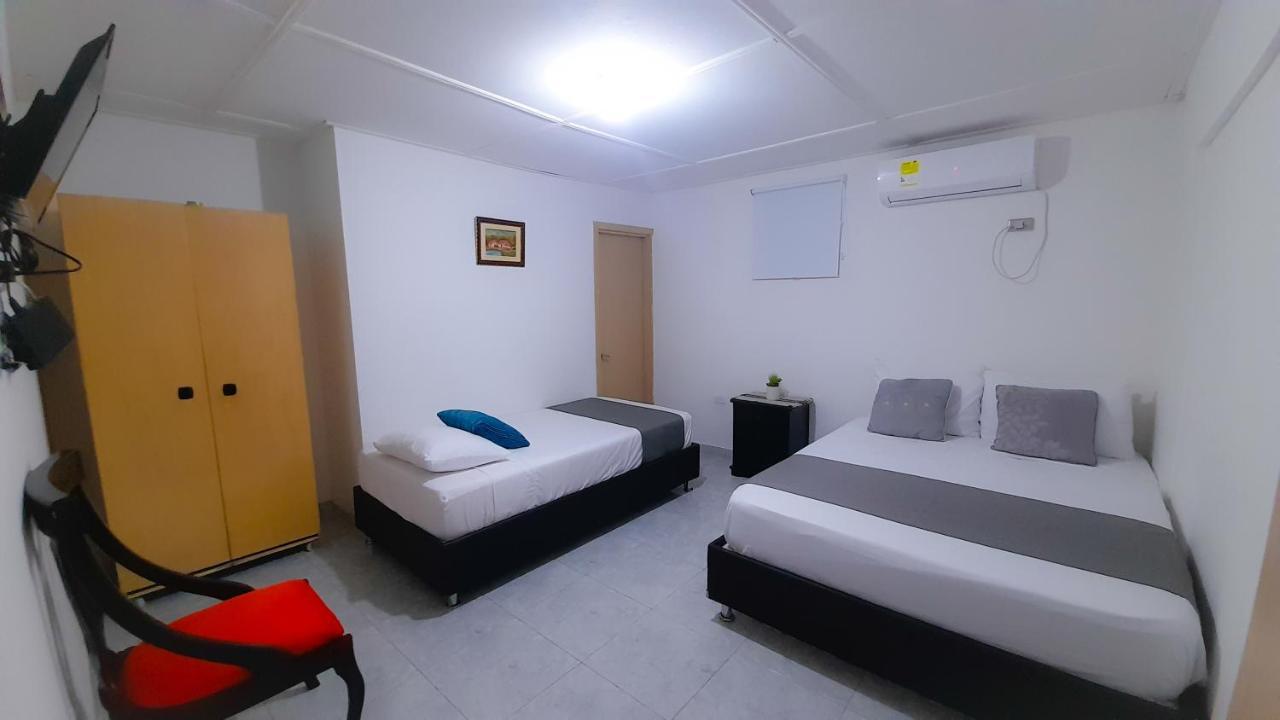 Hotel Poblado Suite バランキージャ エクステリア 写真